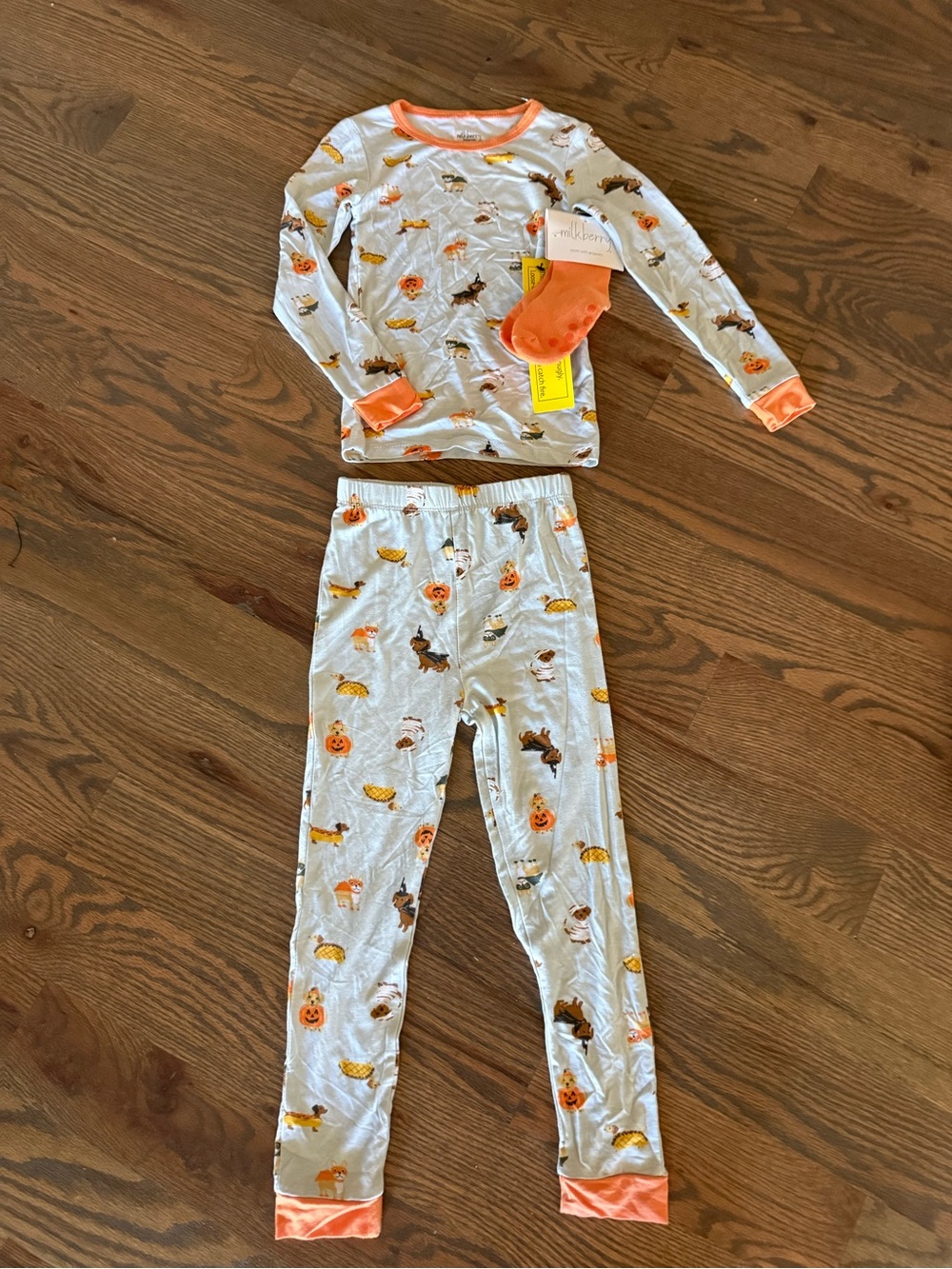 NWT Bamboo Halloween Pajamas